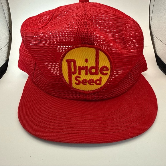 Red Mesh Cap - Picture 1 of 4